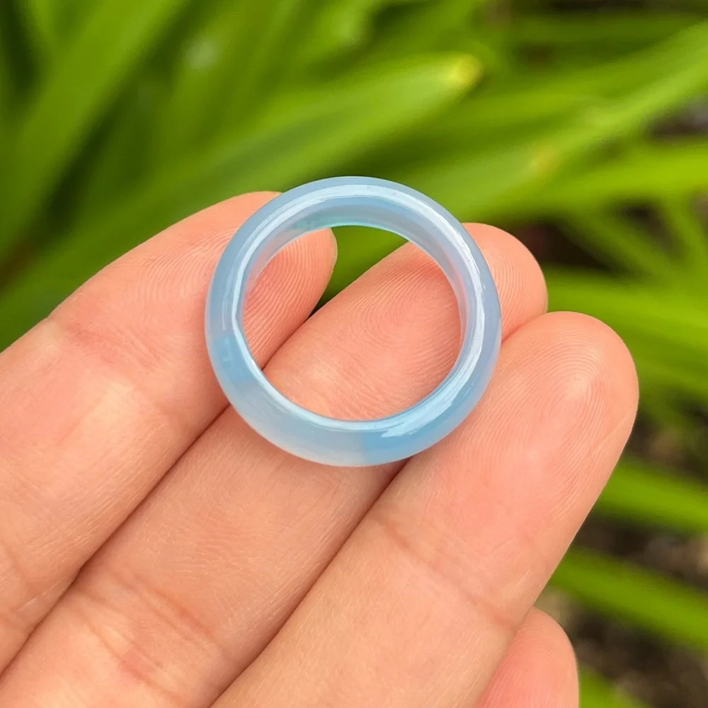 Size 7.5 blue chalcedony band ring 0088‎